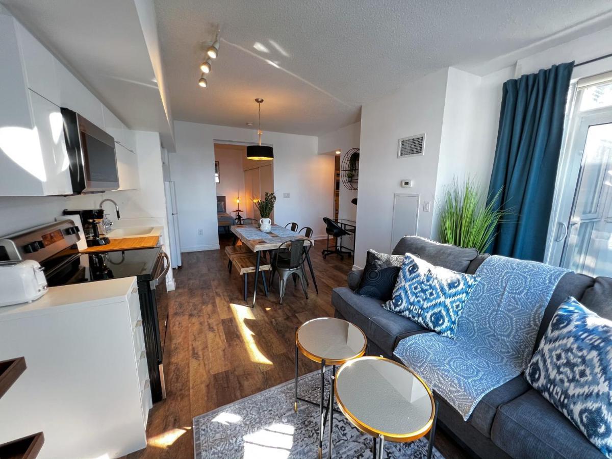 Simply Comfort. Elegant Apartments Dan Lecki Toronto Extérieur photo