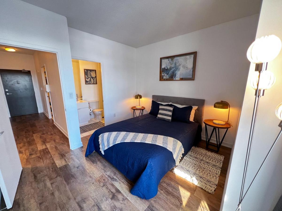 Simply Comfort. Elegant Apartments Dan Lecki Toronto Extérieur photo
