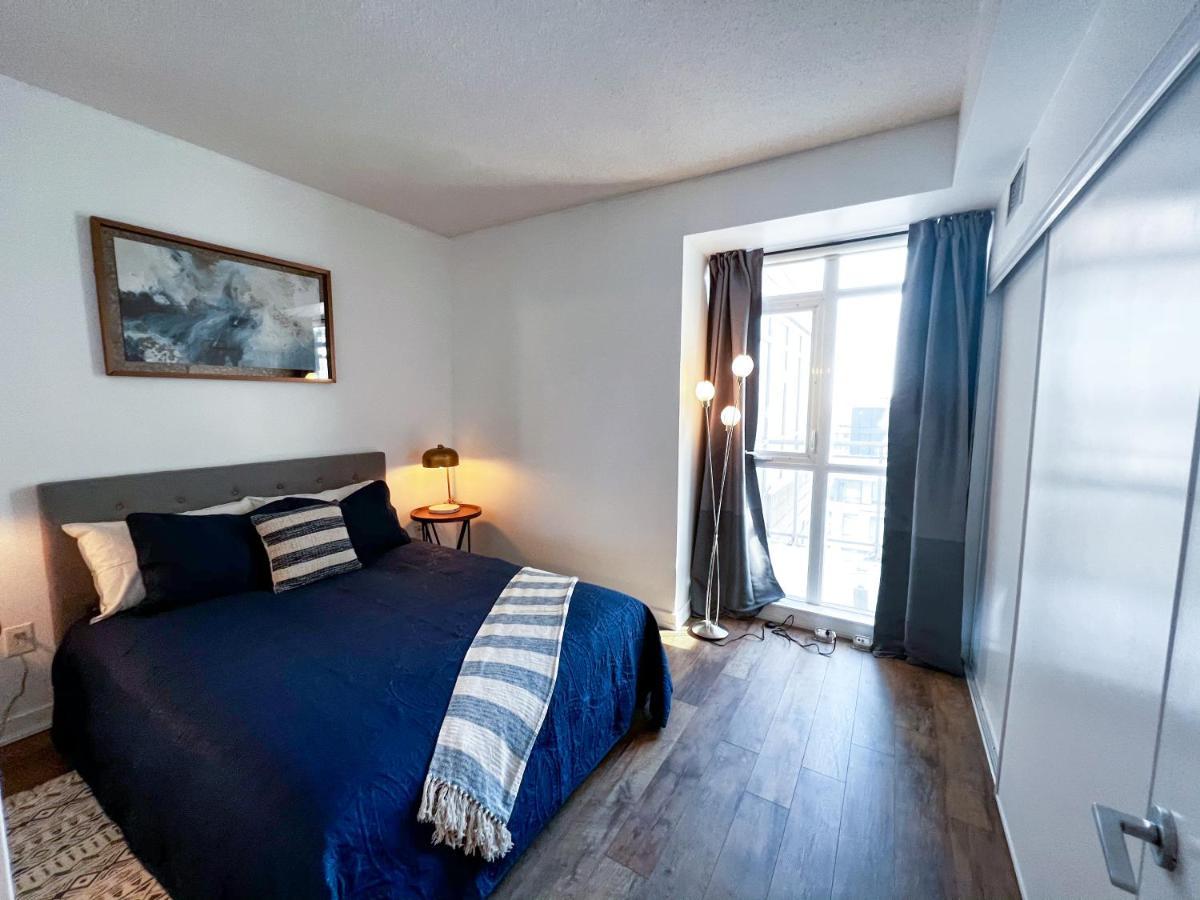 Simply Comfort. Elegant Apartments Dan Lecki Toronto Extérieur photo